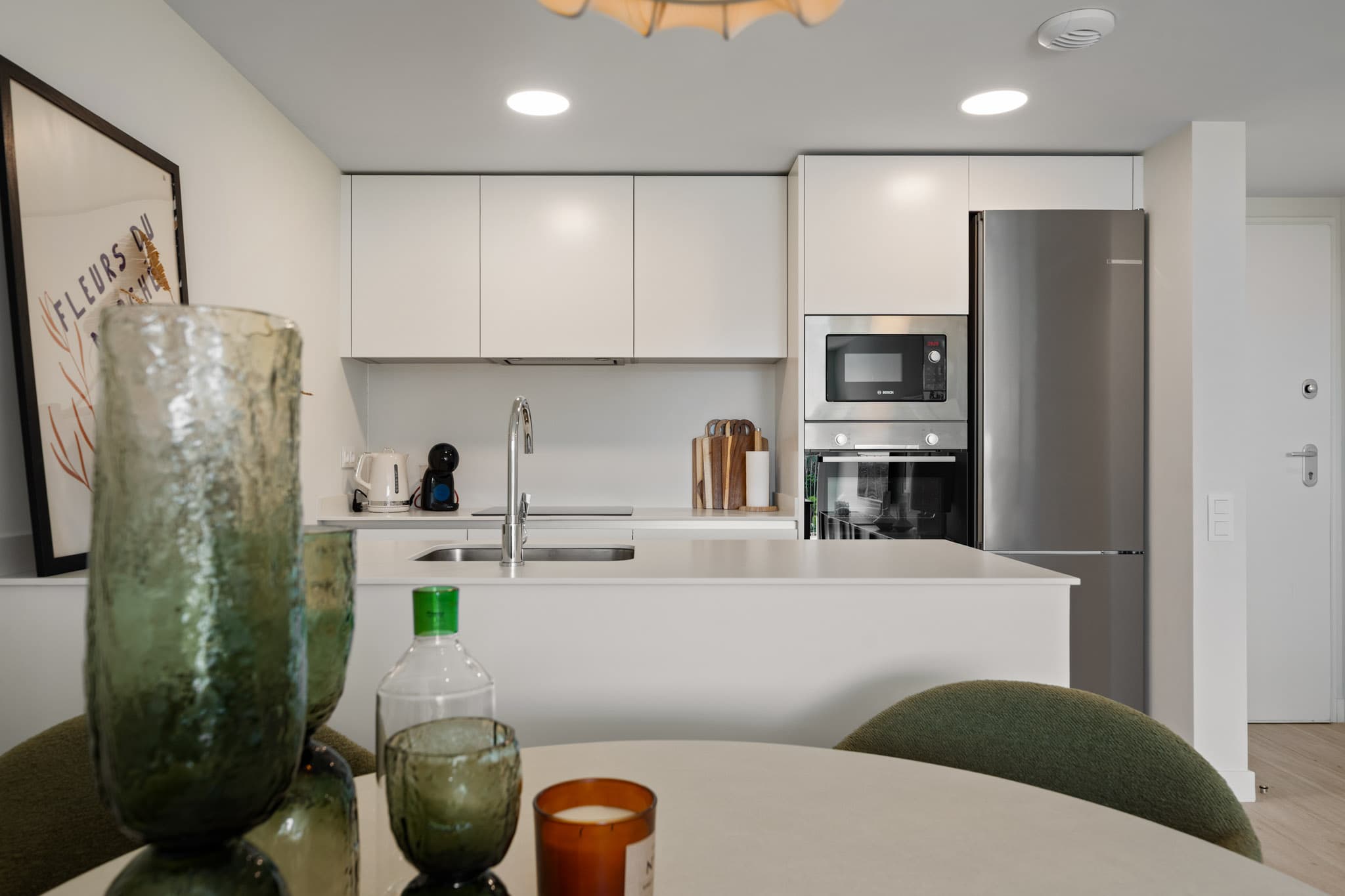 Fully equipped modern kitchen